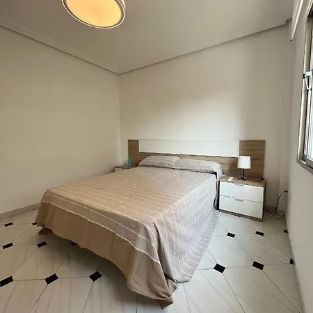 Turistico En El Centro De Fuengirola, Malaga. Apartment