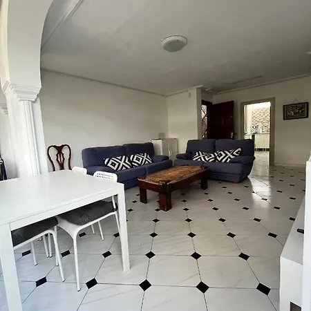 Turistico En El Centro De Fuengirola, Malaga. Apartment *
